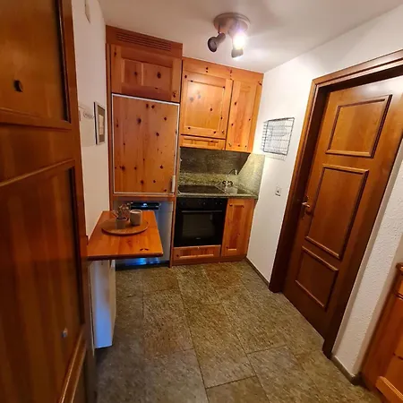Chesa Margun Surlej Engadin St Moritz Naehe Corvatschbahn Apartment