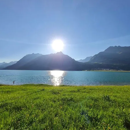 Chesa Margun Surlej Engadin St Moritz Naehe Corvatschbahn דירה